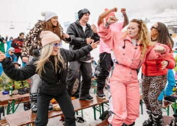 Ski Travel Revolution 3