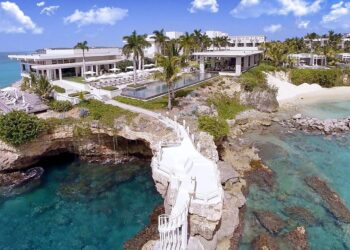 Travel Weekly Hotels That Will Help You Save Money 2